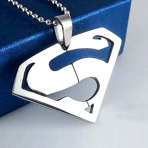 Classic Superman's Logo Necklace - Superman